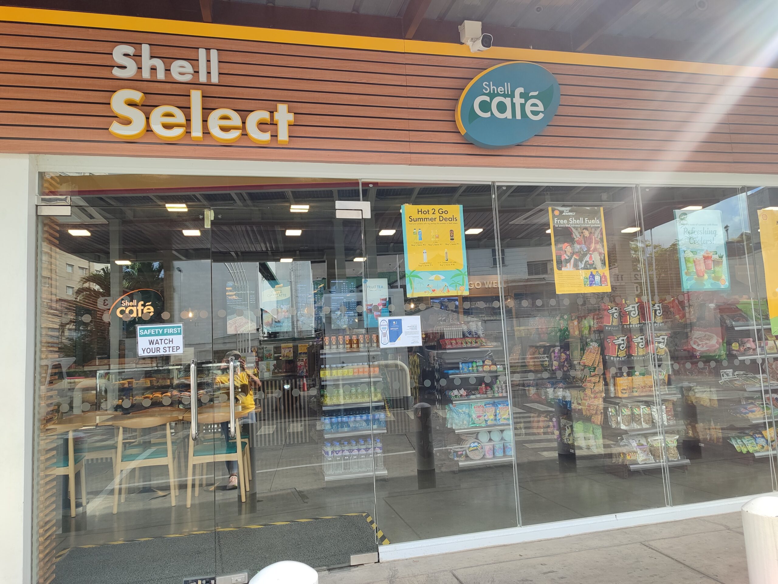 Shell Select Café